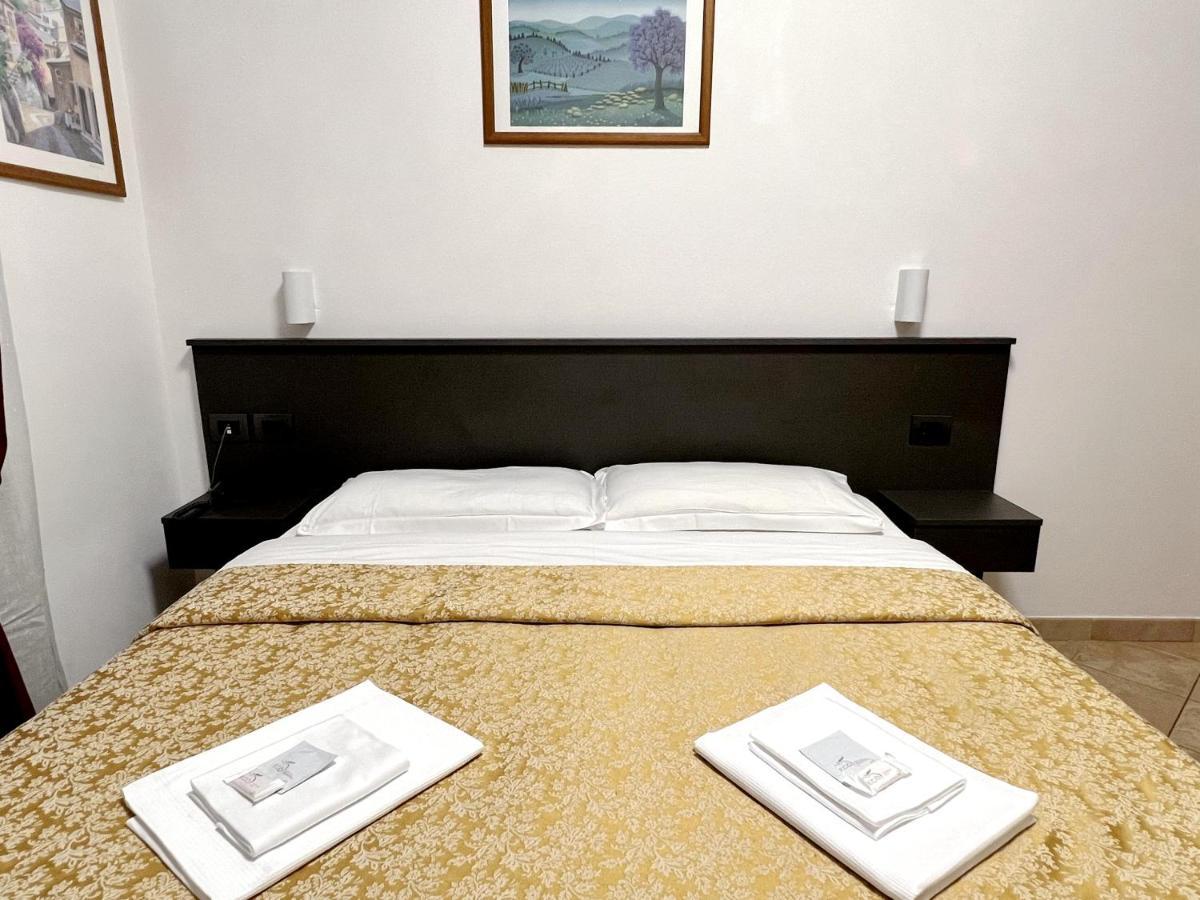 Hotel Domus Termini Rome Luaran gambar